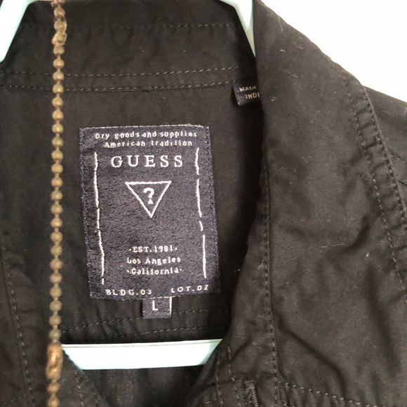 Guess shirt - Picture 2 of 2